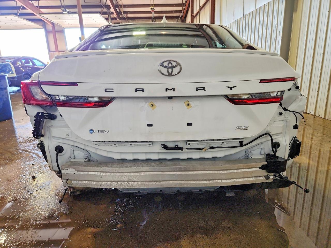 2025 TOYOTA CAMRY