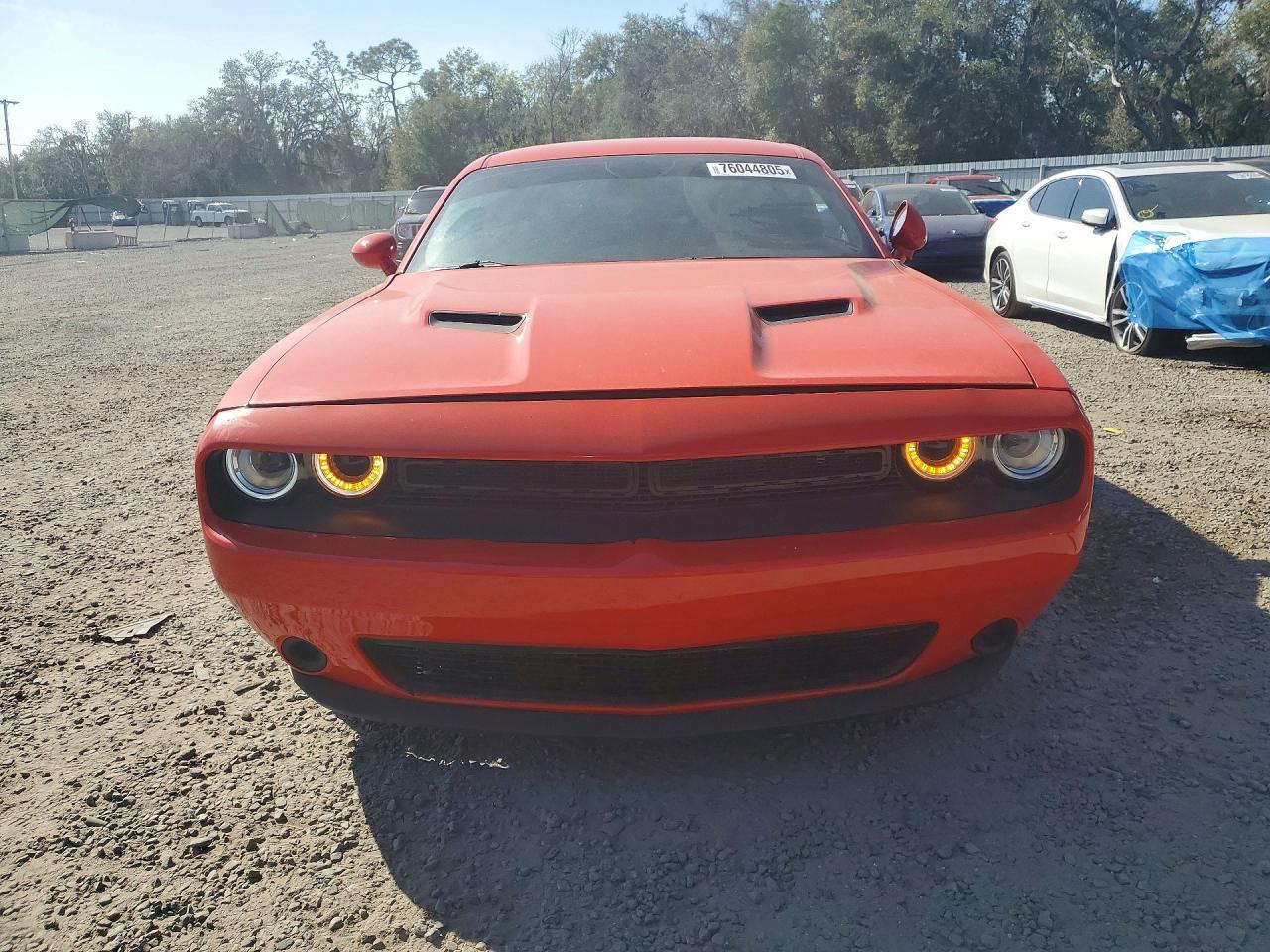 2016 DODGE Challenger