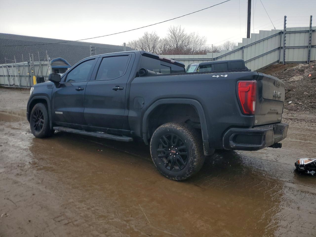 2022 GMC Sierra