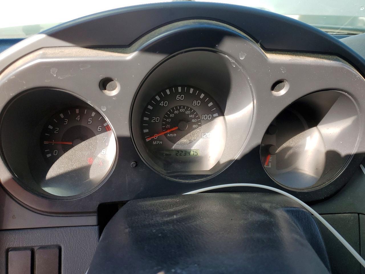 2002 NISSAN Frontier