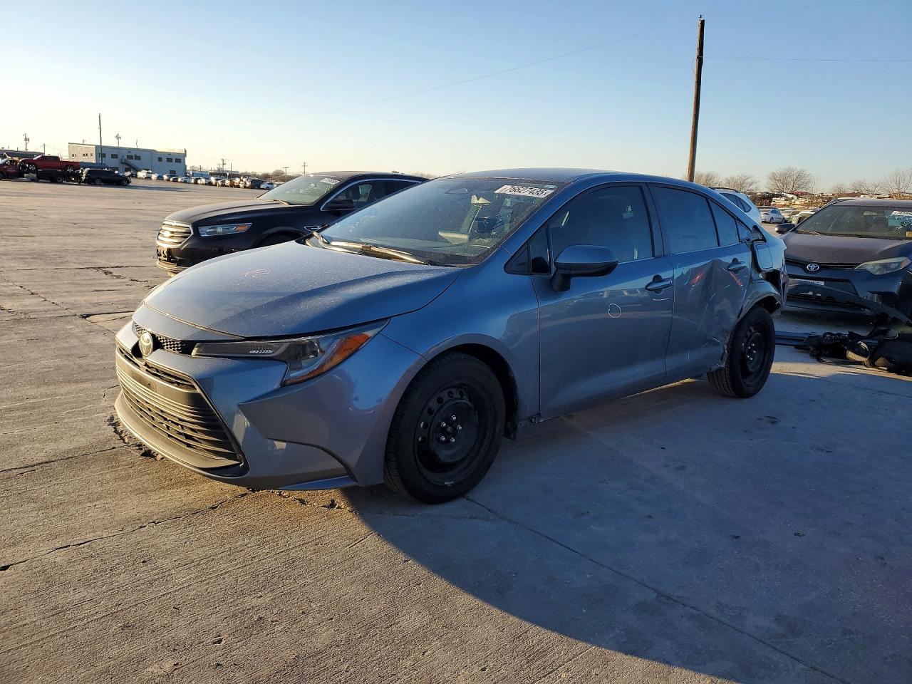 2025 TOYOTA COROLLA