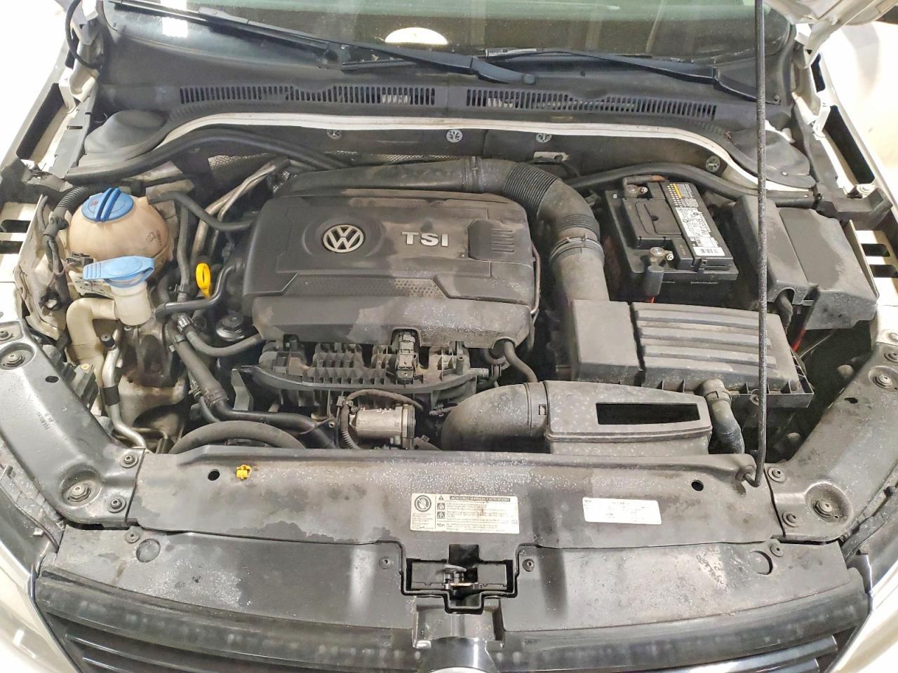 2014 VOLKSWAGEN JETTA