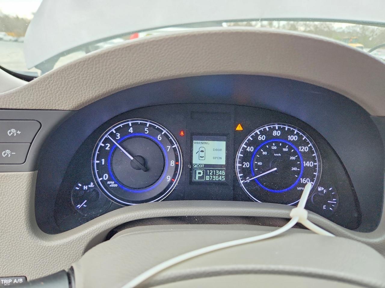 2015 INFINITI Q40