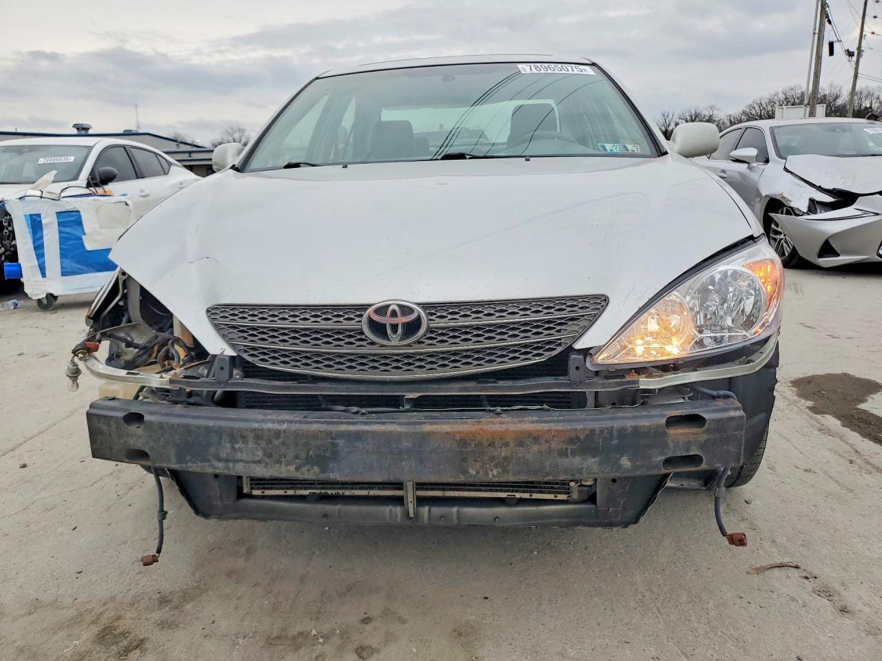 2004 TOYOTA CAMRY