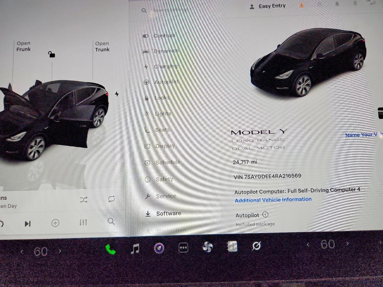 2024 TESLA MODEL Y