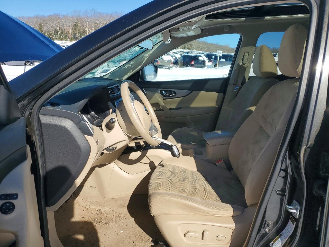 2015 NISSAN ROGUE
