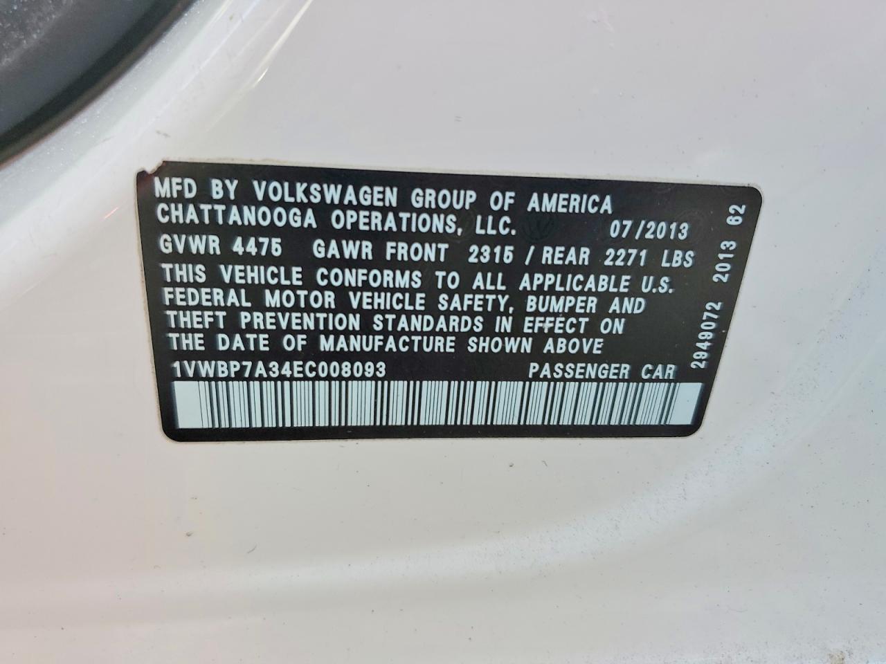 2014 VOLKSWAGEN Passat
