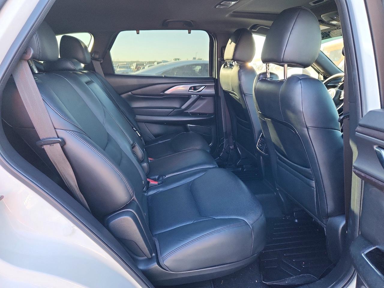 2016 MAZDA CX-9