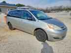 2009 TOYOTA SIENNA