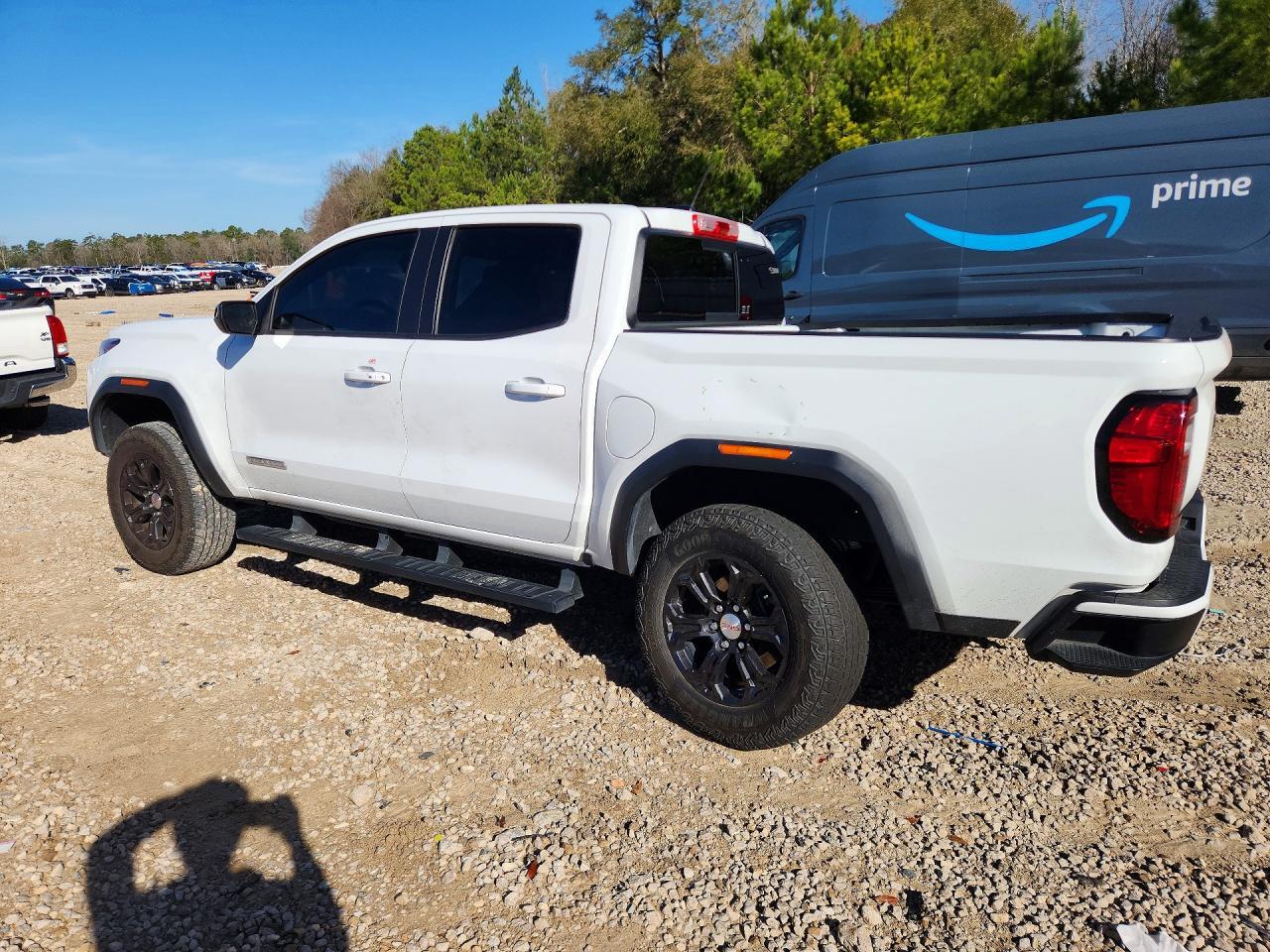 2023 GMC CANYON