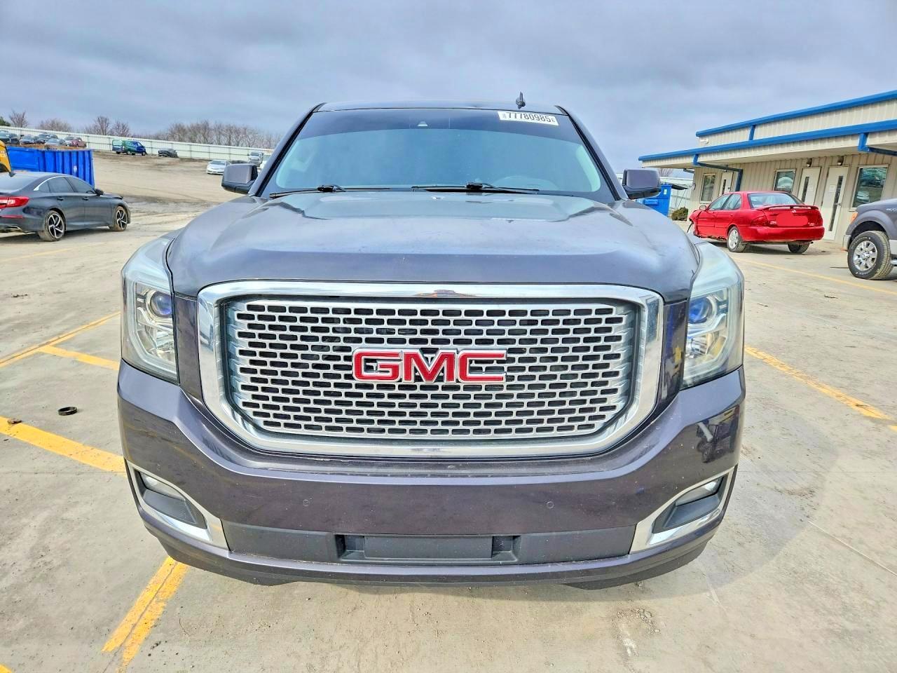 2015 GMC Yukon