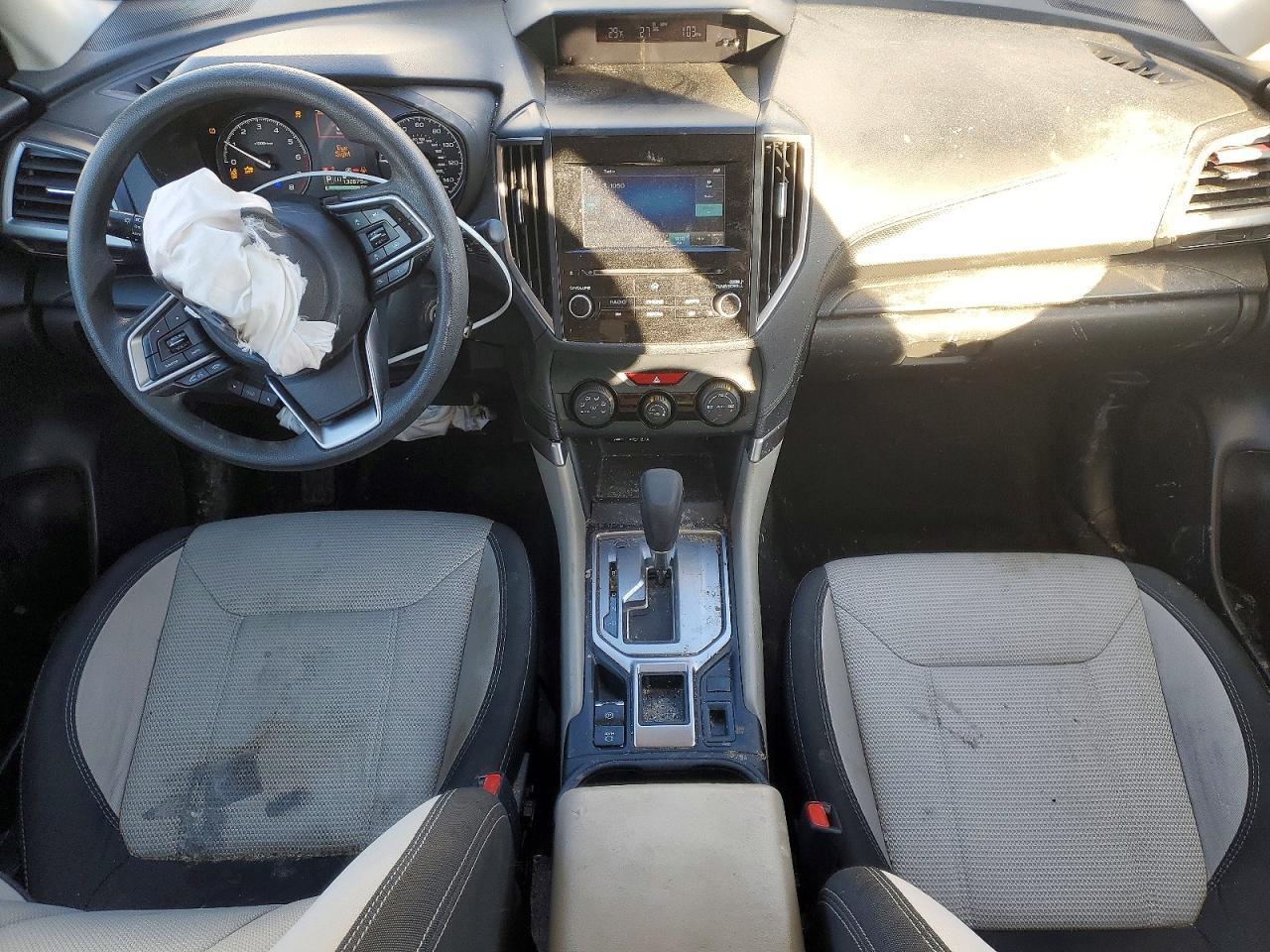 2022 SUBARU FORESTER
