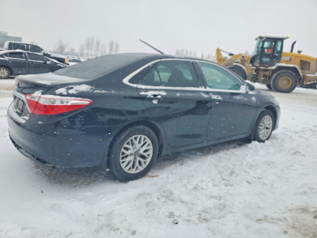 2017 TOYOTA CAMRY