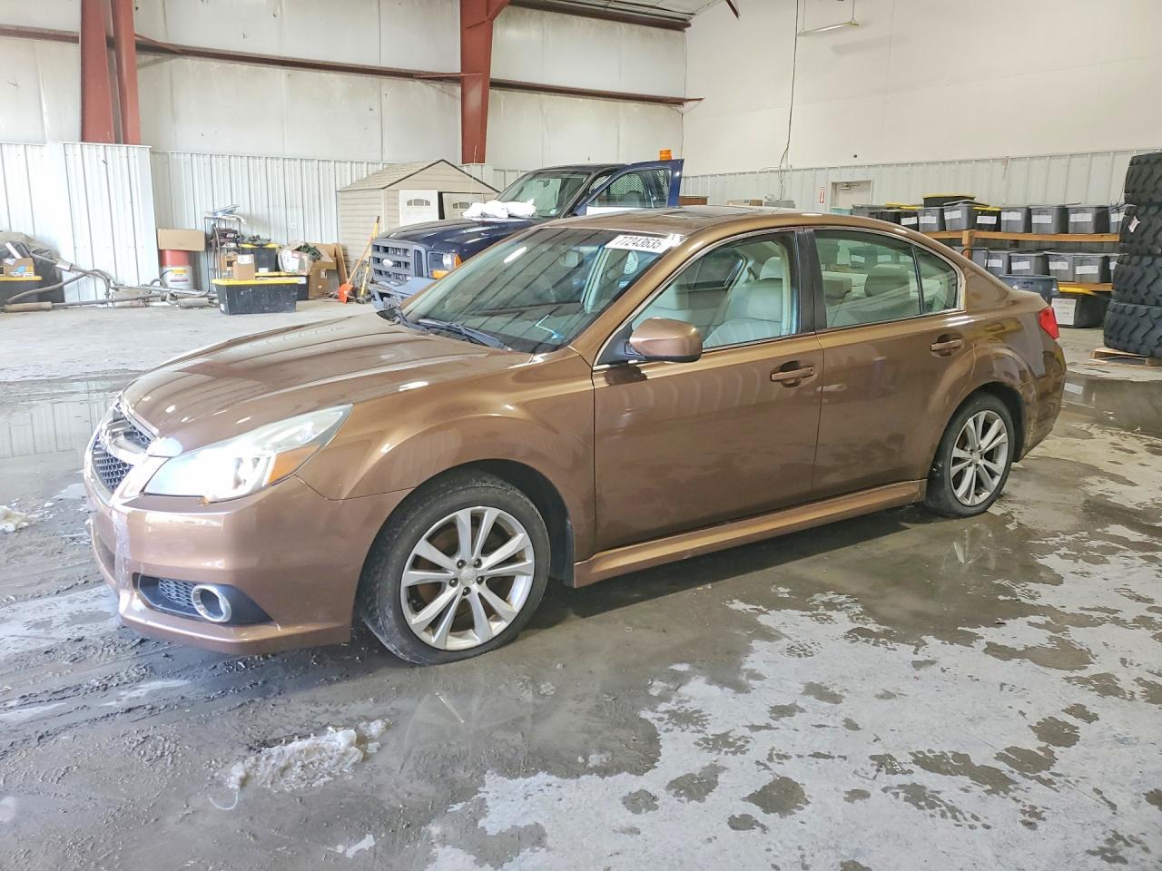 2013 SUBARU Legacy