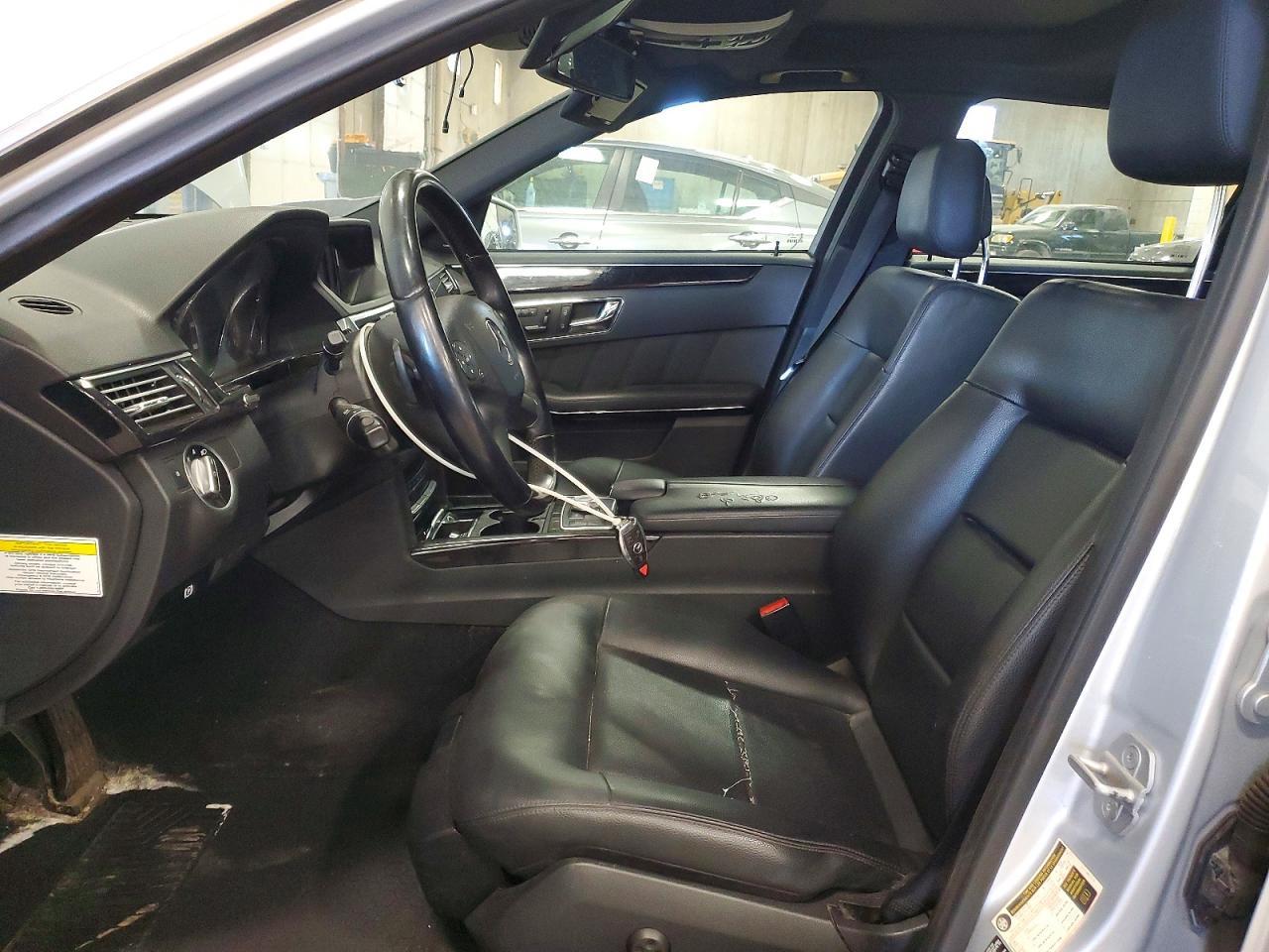 2011 MERCEDES-BENZ E-Class