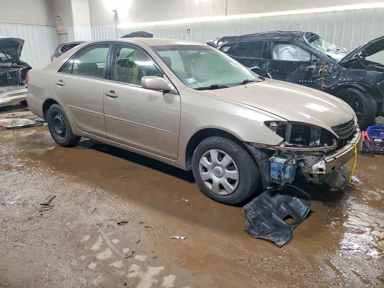 2004 TOYOTA CAMRY