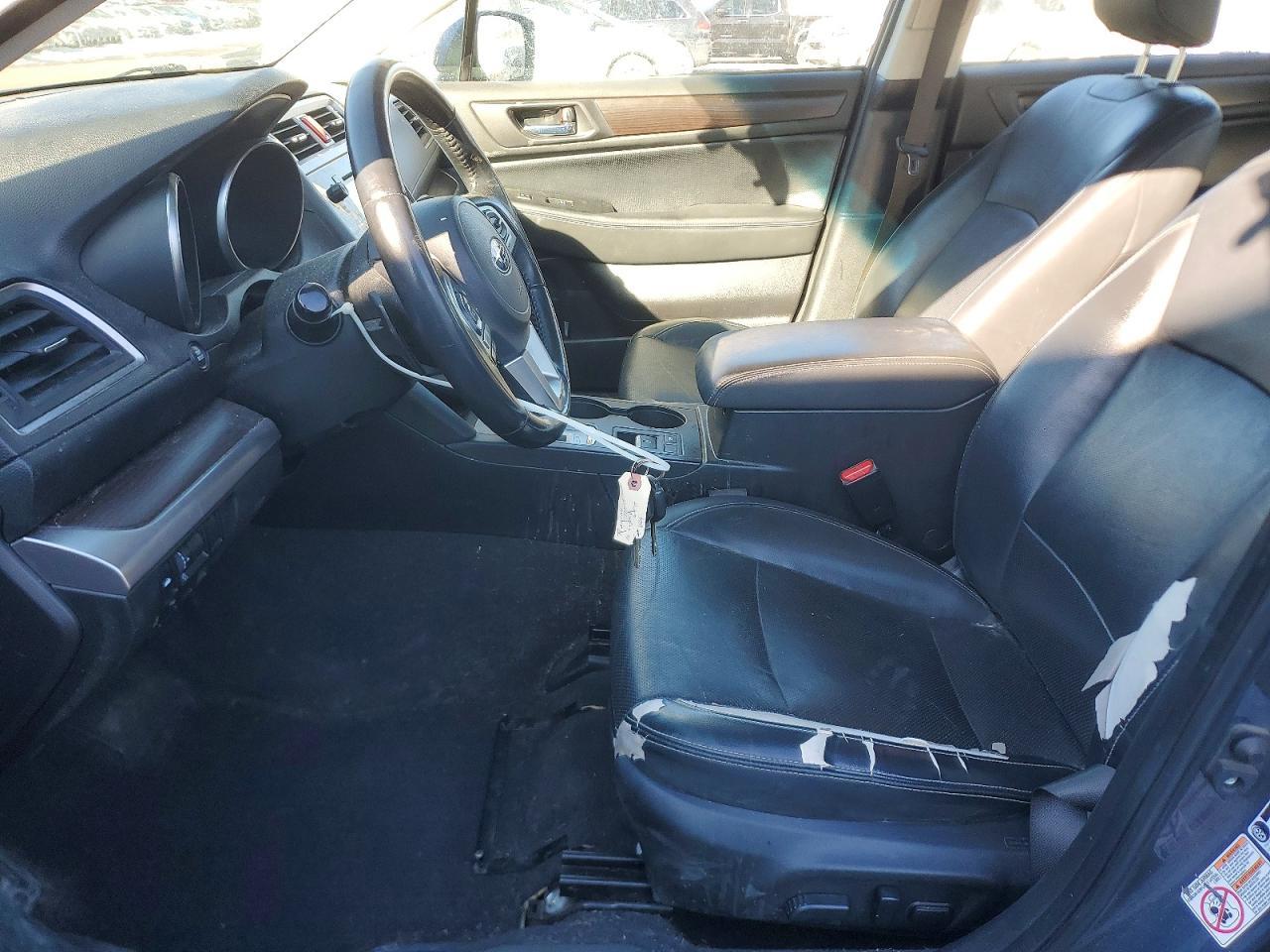 2016 SUBARU Legacy
