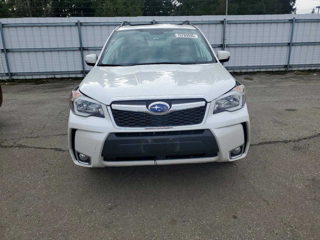 2015 SUBARU FORESTER
