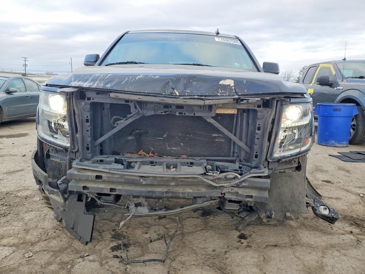 2015 CHEVROLET Suburban