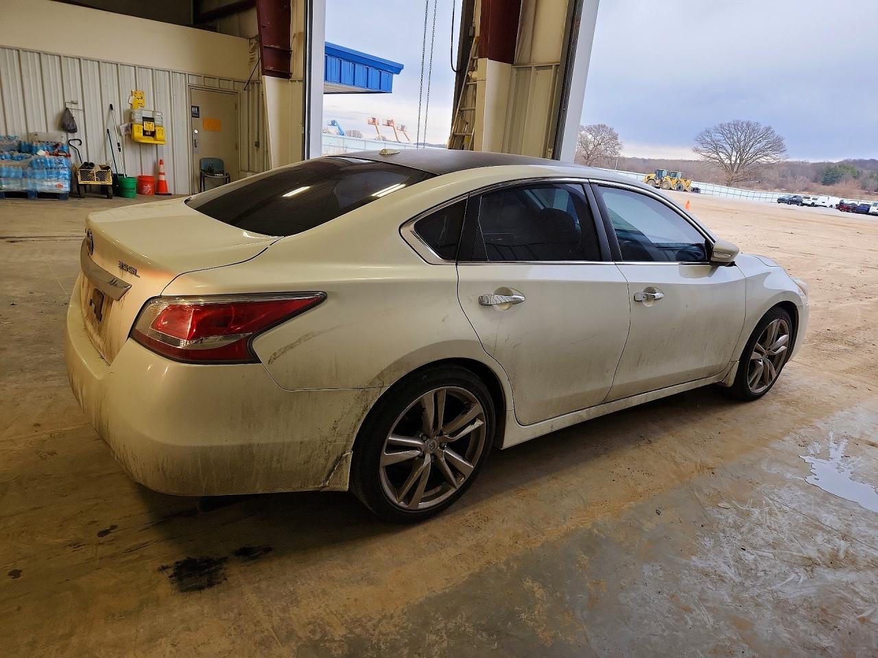 2014 NISSAN ALTIMA