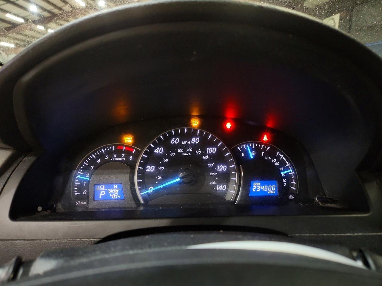 2013 TOYOTA CAMRY