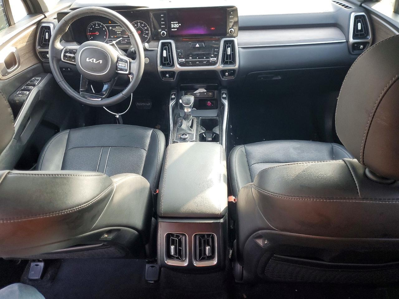 2023 KIA SORENTO