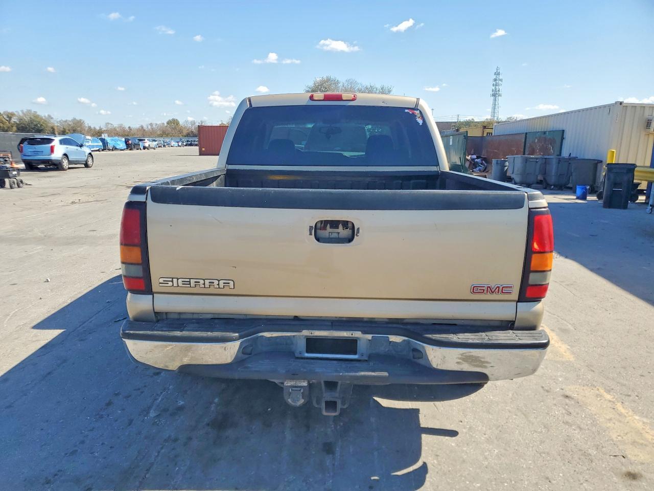 2005 GMC Sierra