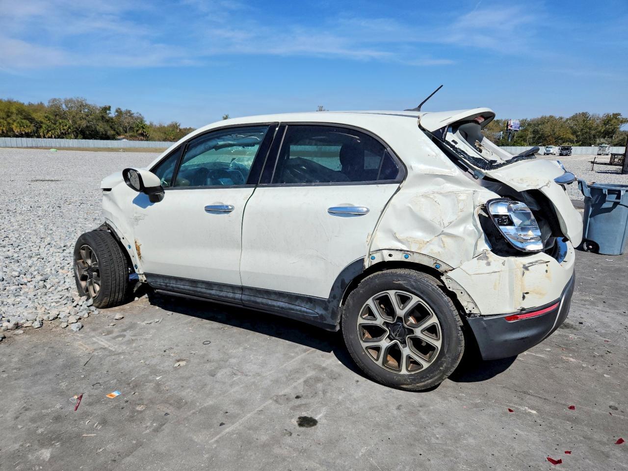 2016 FIAT 500X