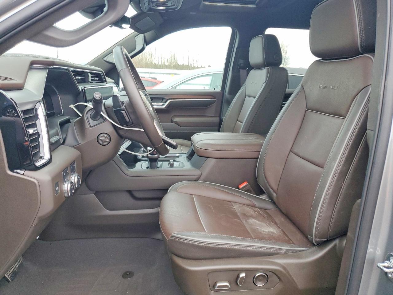 2025 GMC Sierra