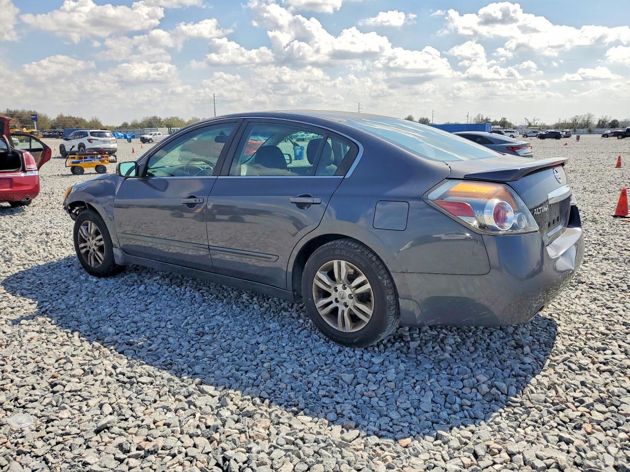 2012 NISSAN ALTIMA