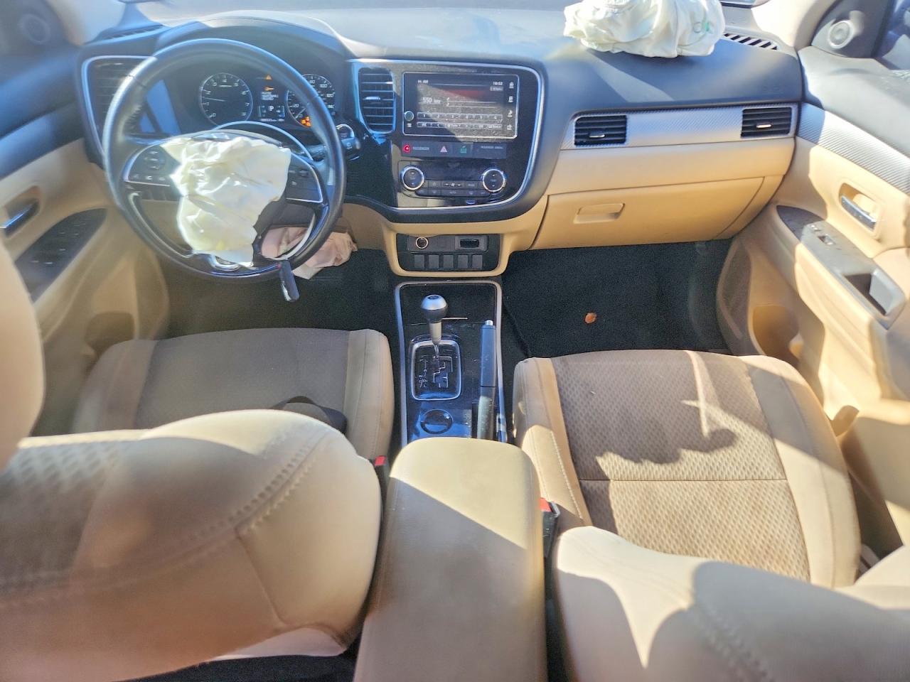 2018 MITSUBISHI outlander