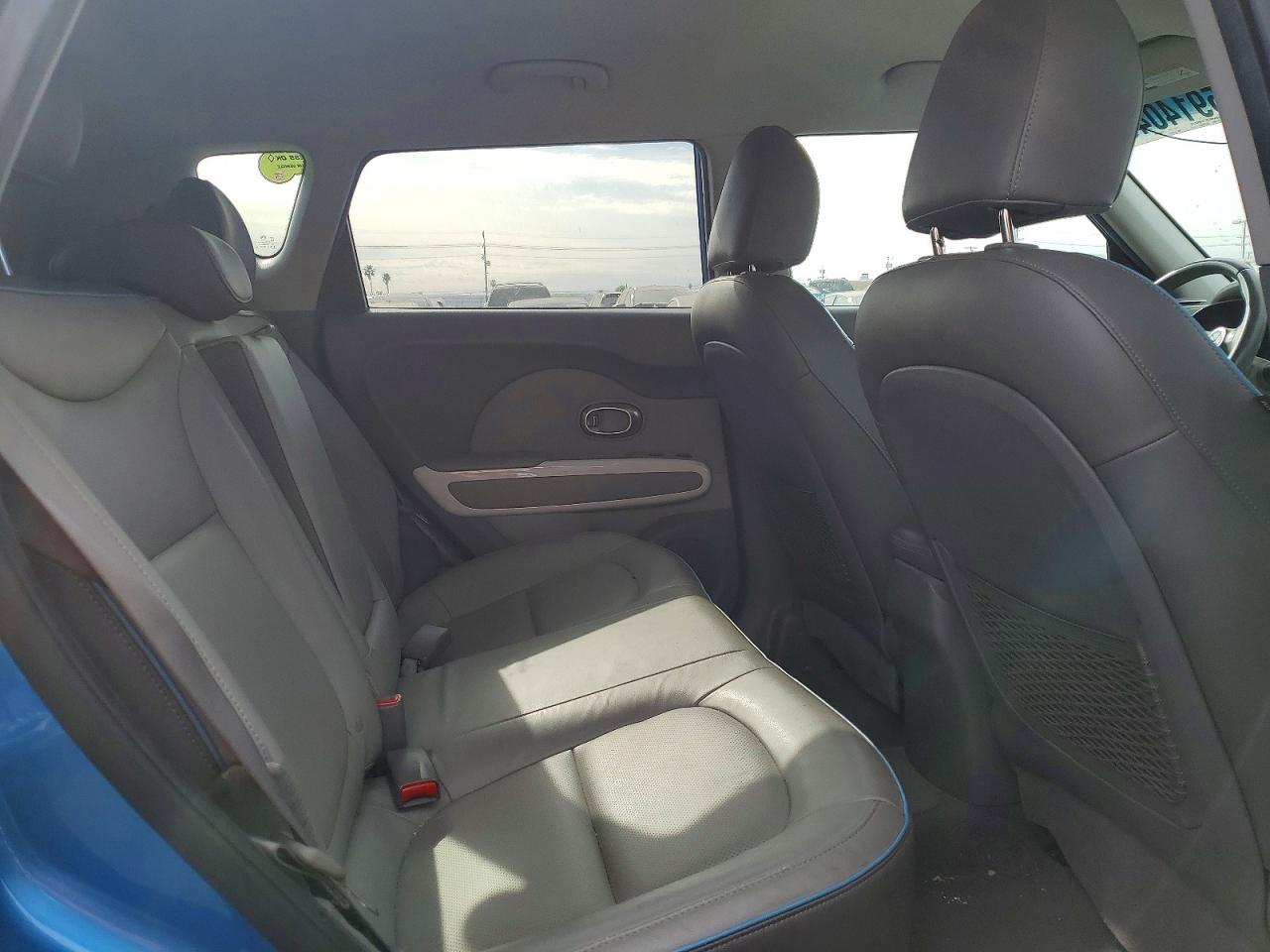 2017 KIA SOUL