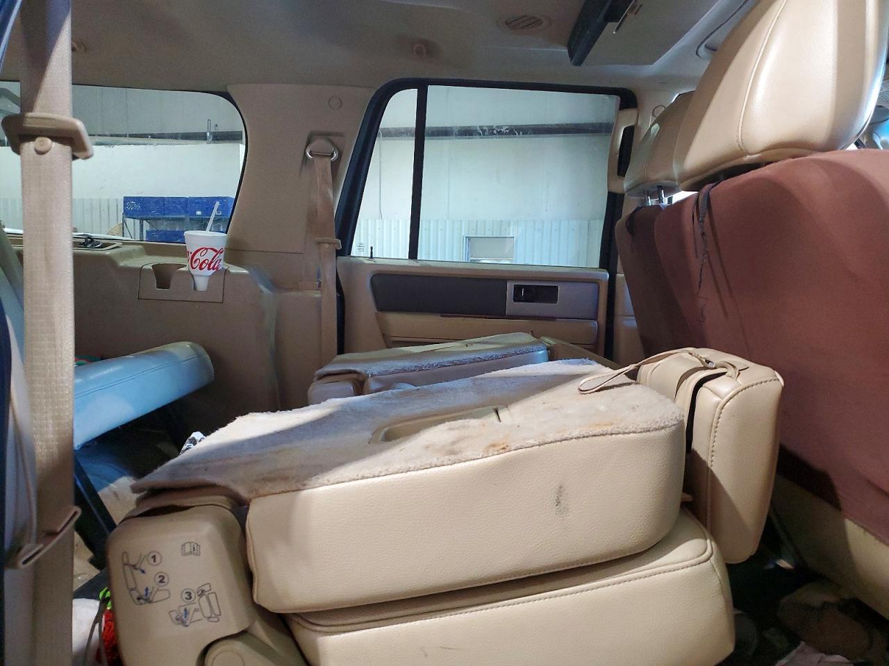 2010 FORD Expedition