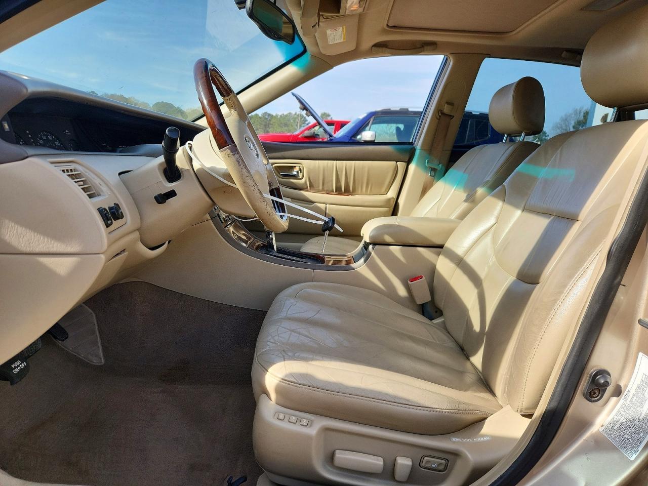 2003 TOYOTA Avalon