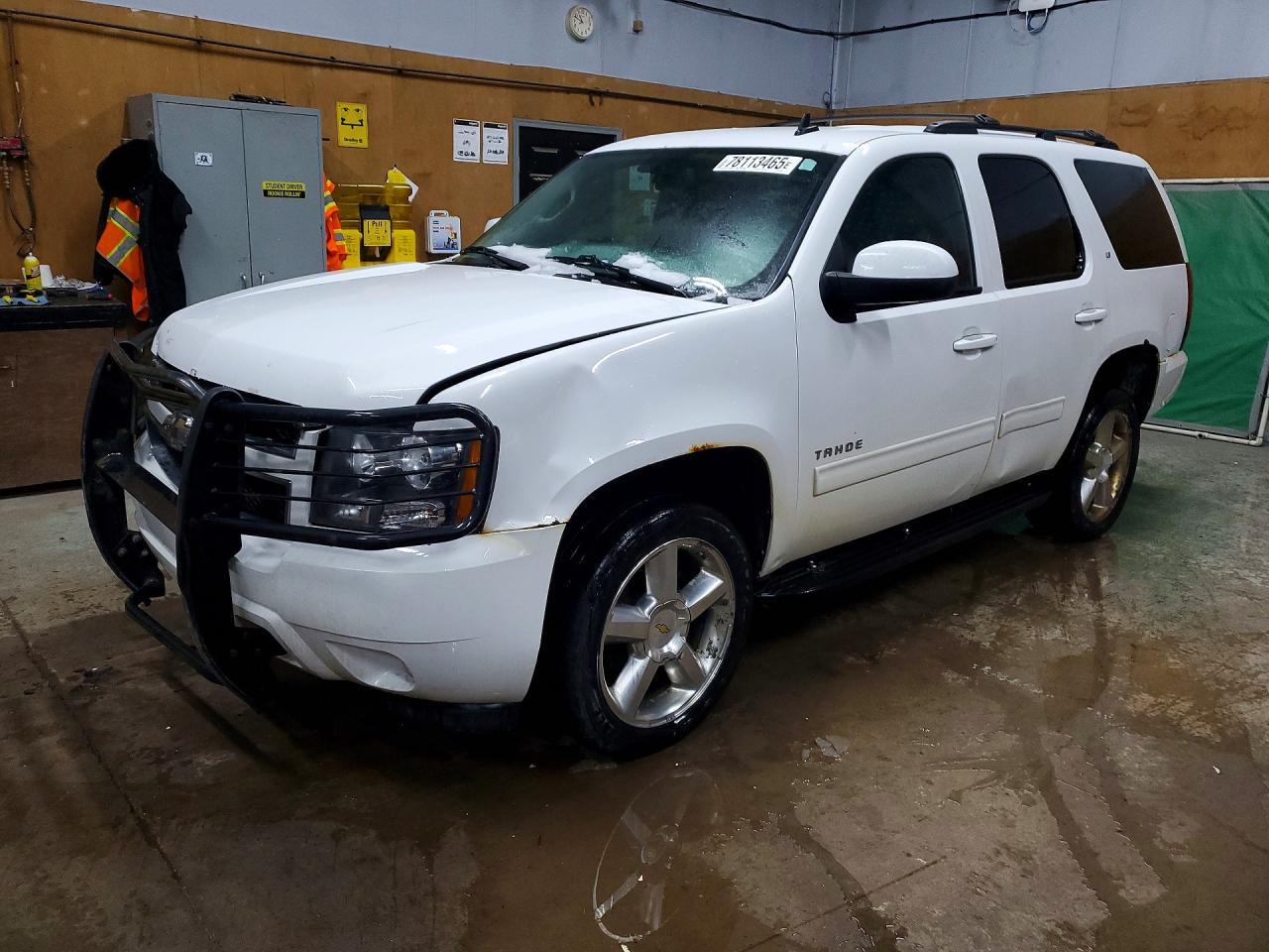 2011 CHEVROLET Tahoe