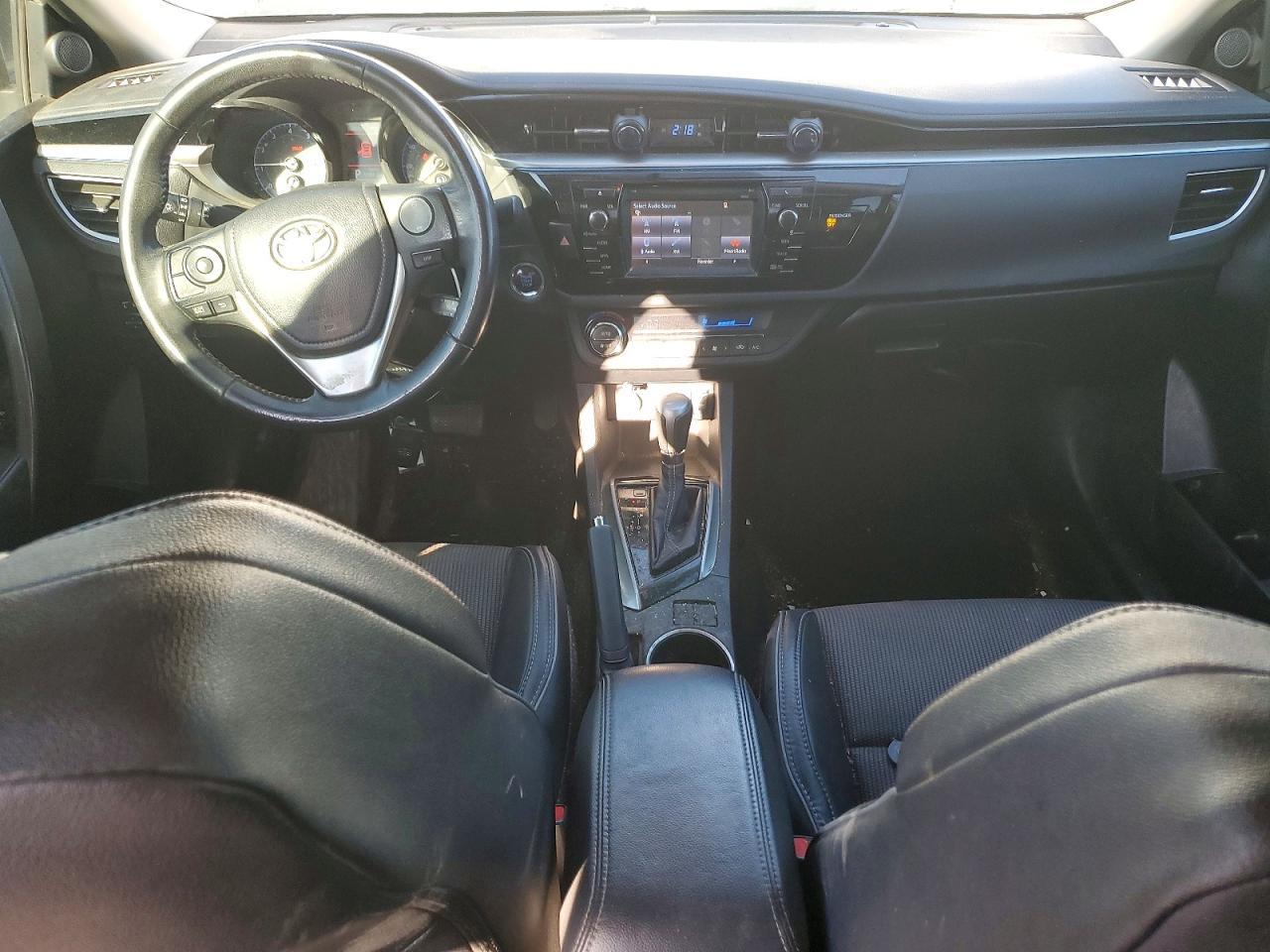 2015 TOYOTA COROLLA