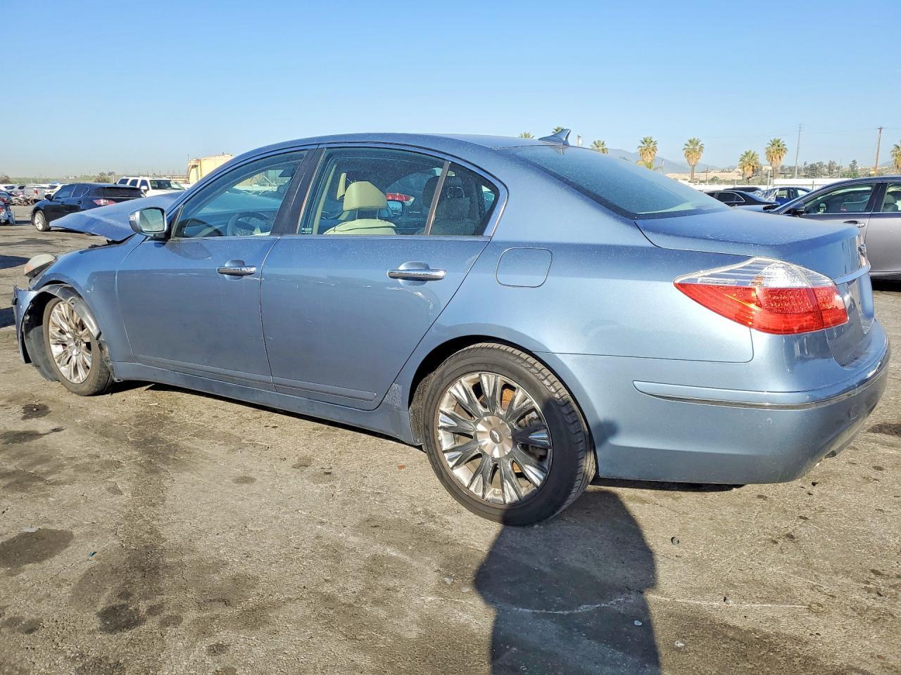 2009 HYUNDAI GENESIS