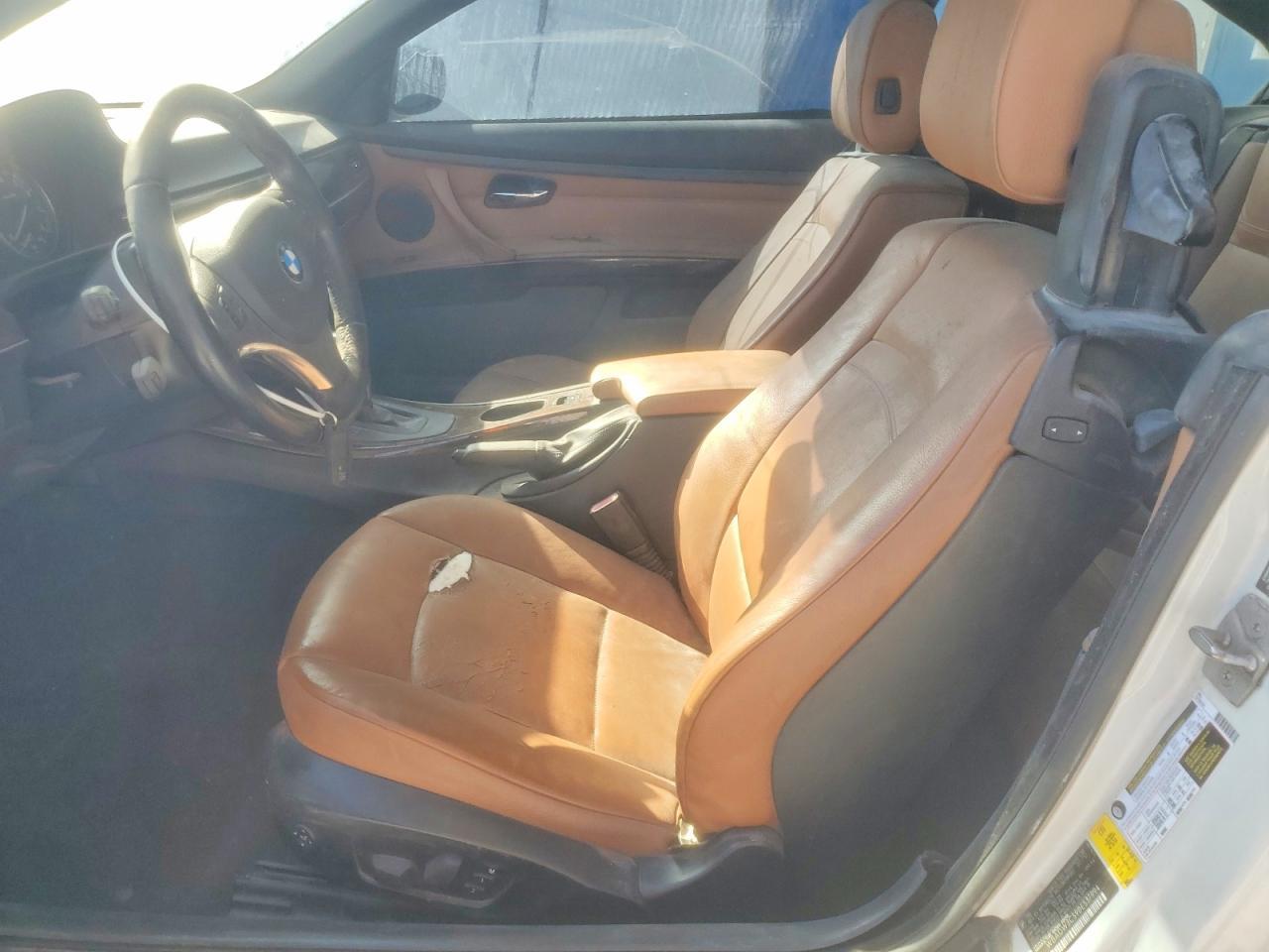 2011 BMW 3 SERIES