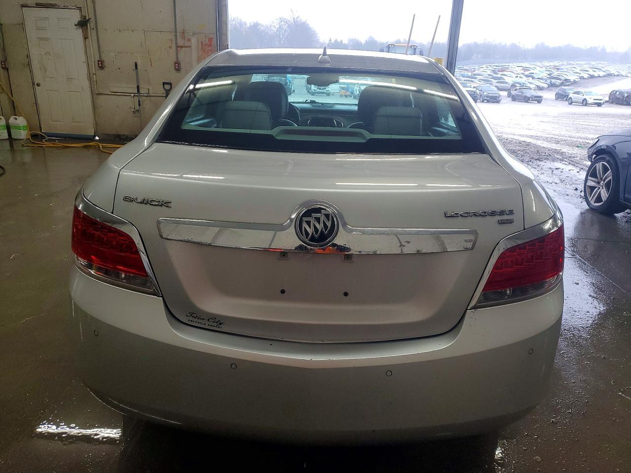 2010 BUICK LACROSSE