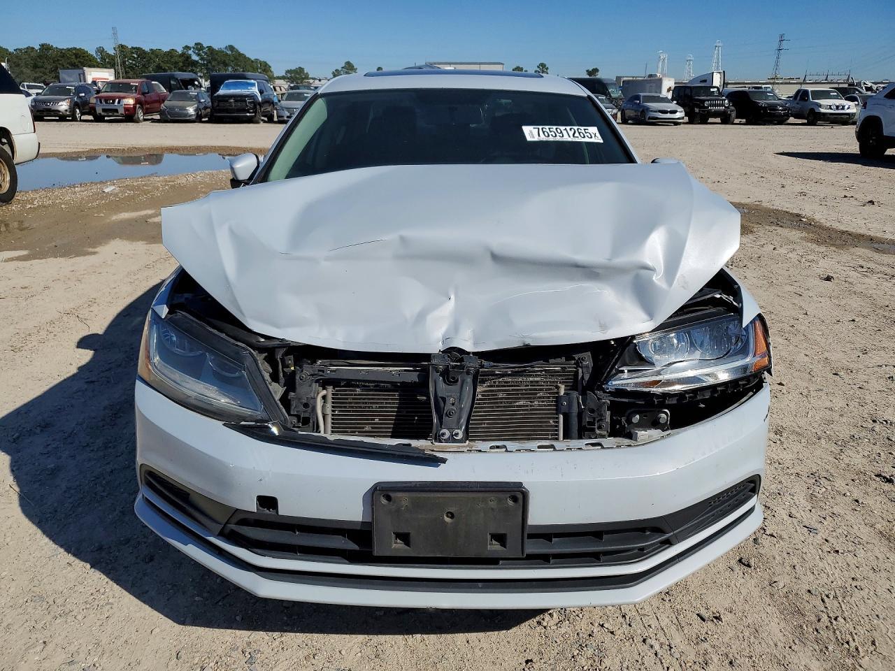 2017 VOLKSWAGEN JETTA
