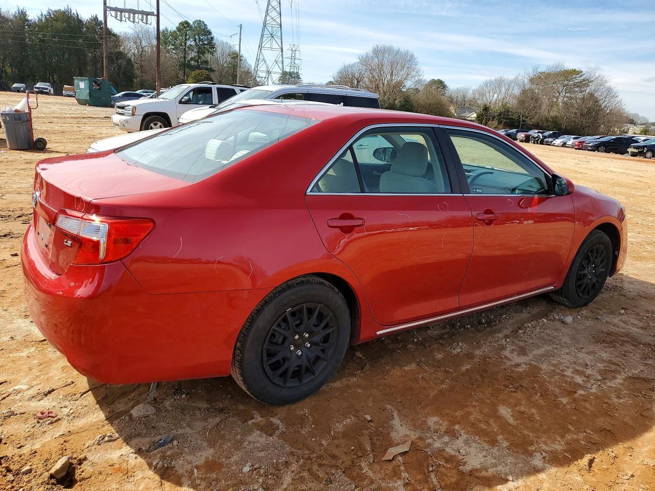 2012 TOYOTA CAMRY