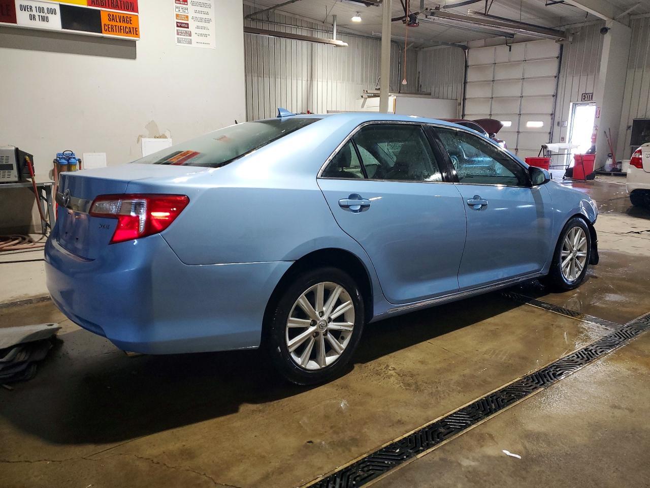 2013 TOYOTA CAMRY