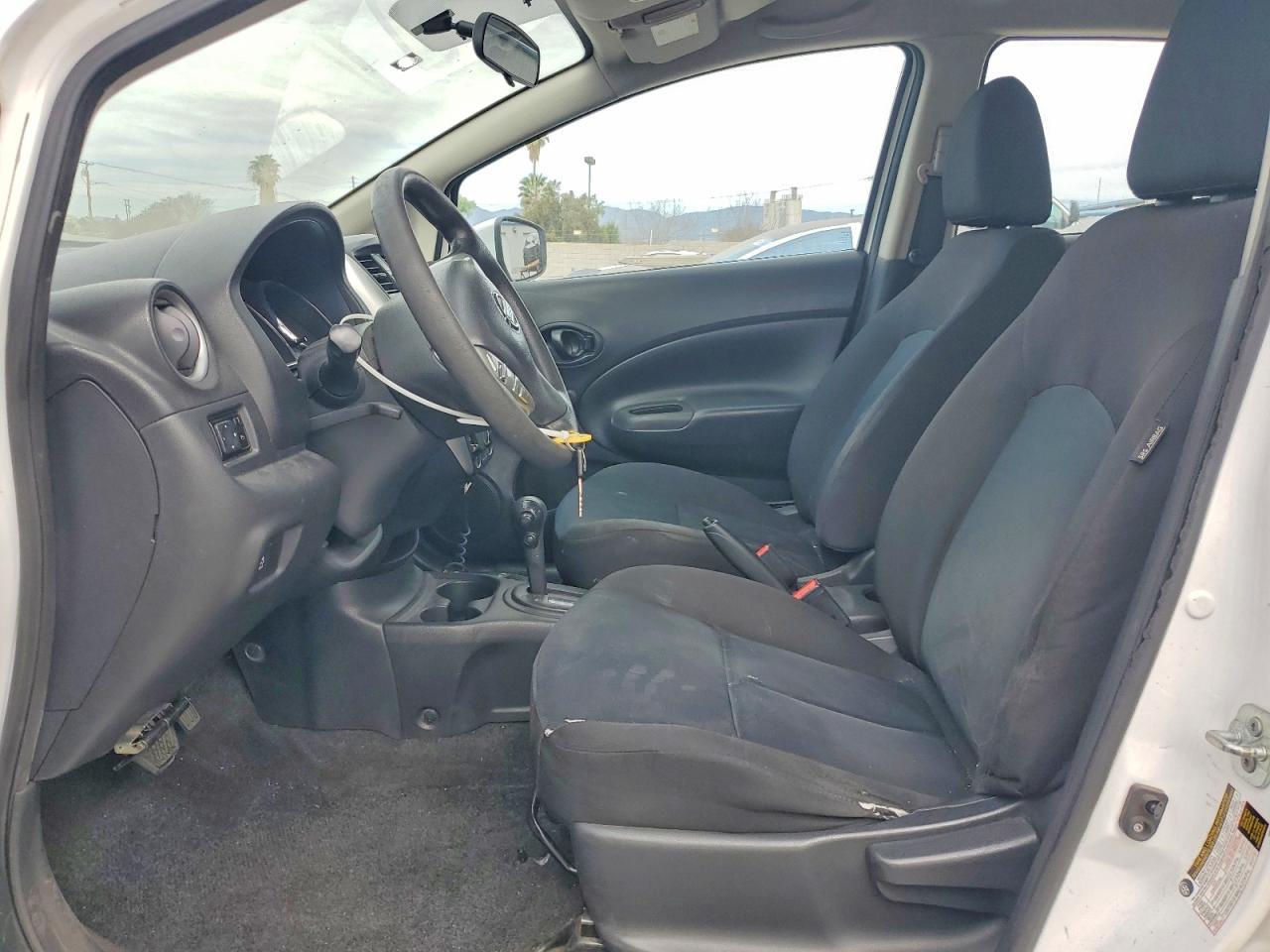 2016 NISSAN Versa Note