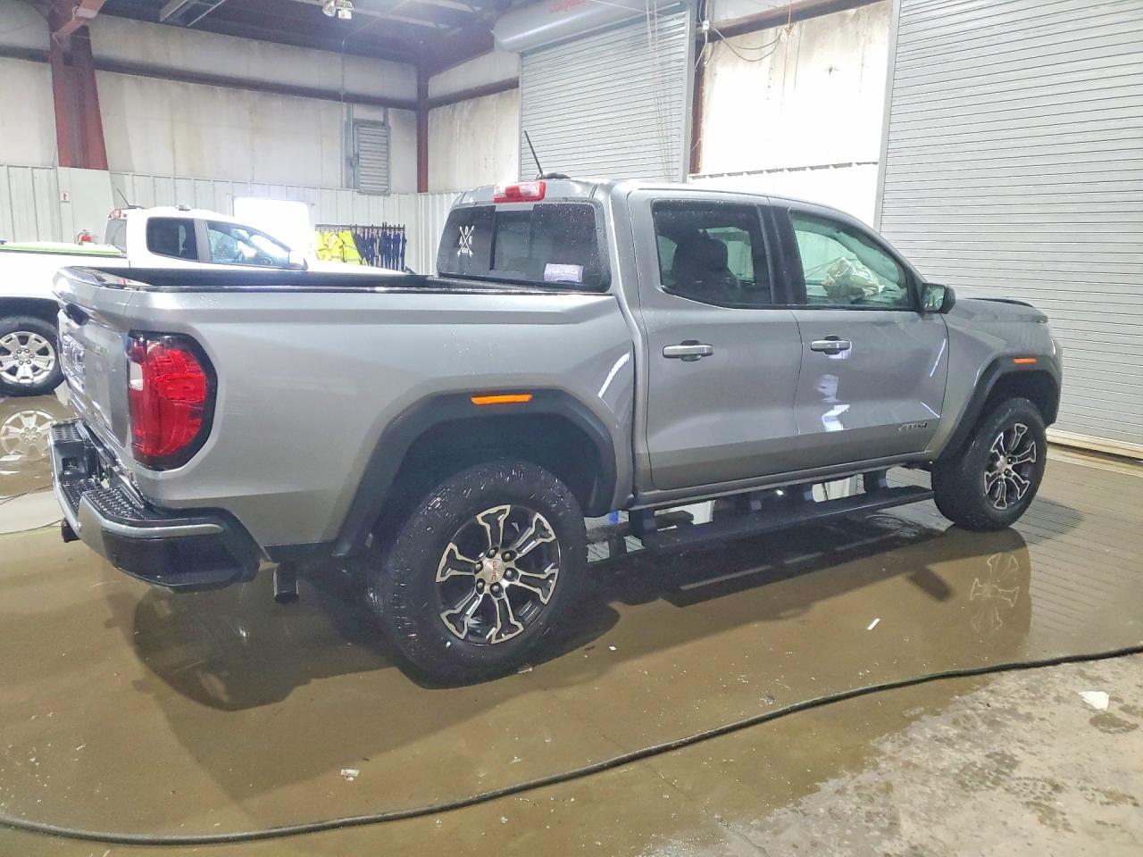 2023 GMC CANYON