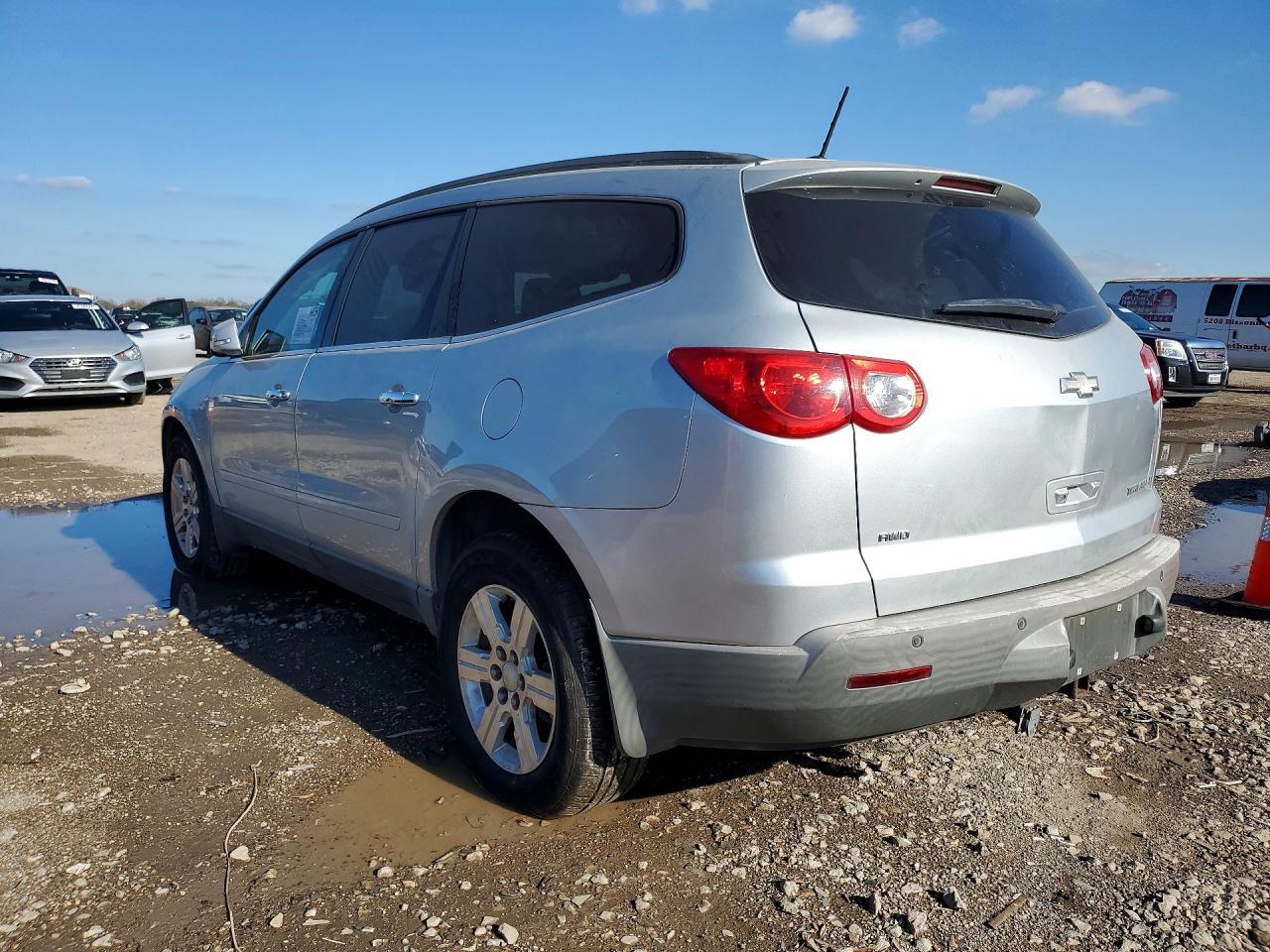 2010 CHEVROLET TRAVERSE