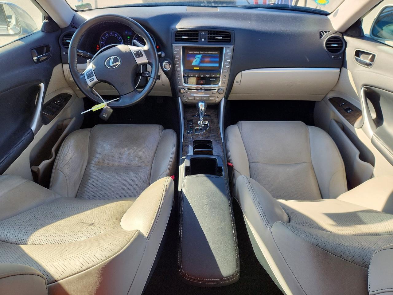2011 LEXUS IS 250