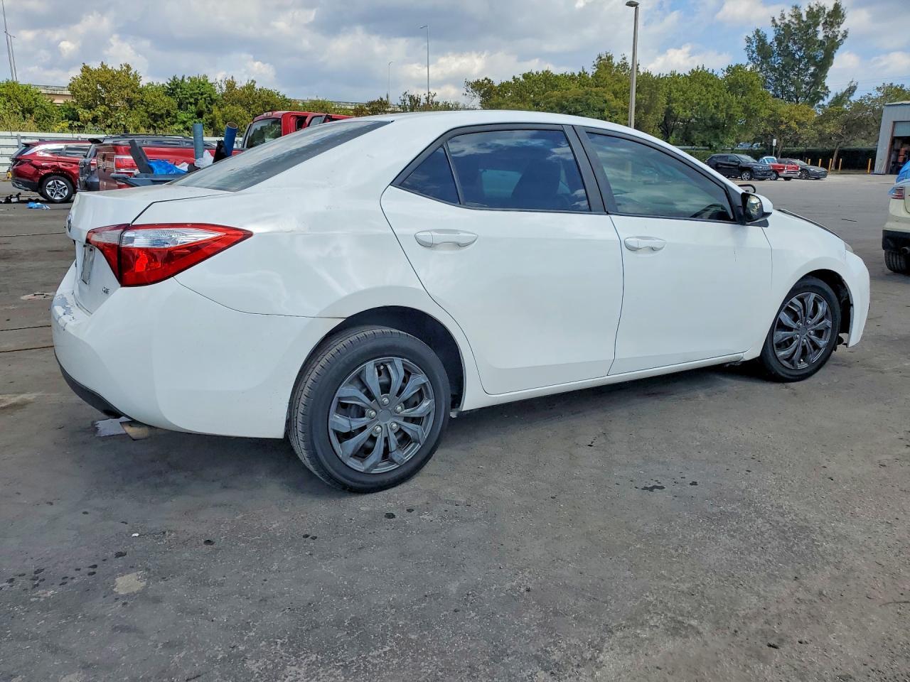 2014 TOYOTA COROLLA