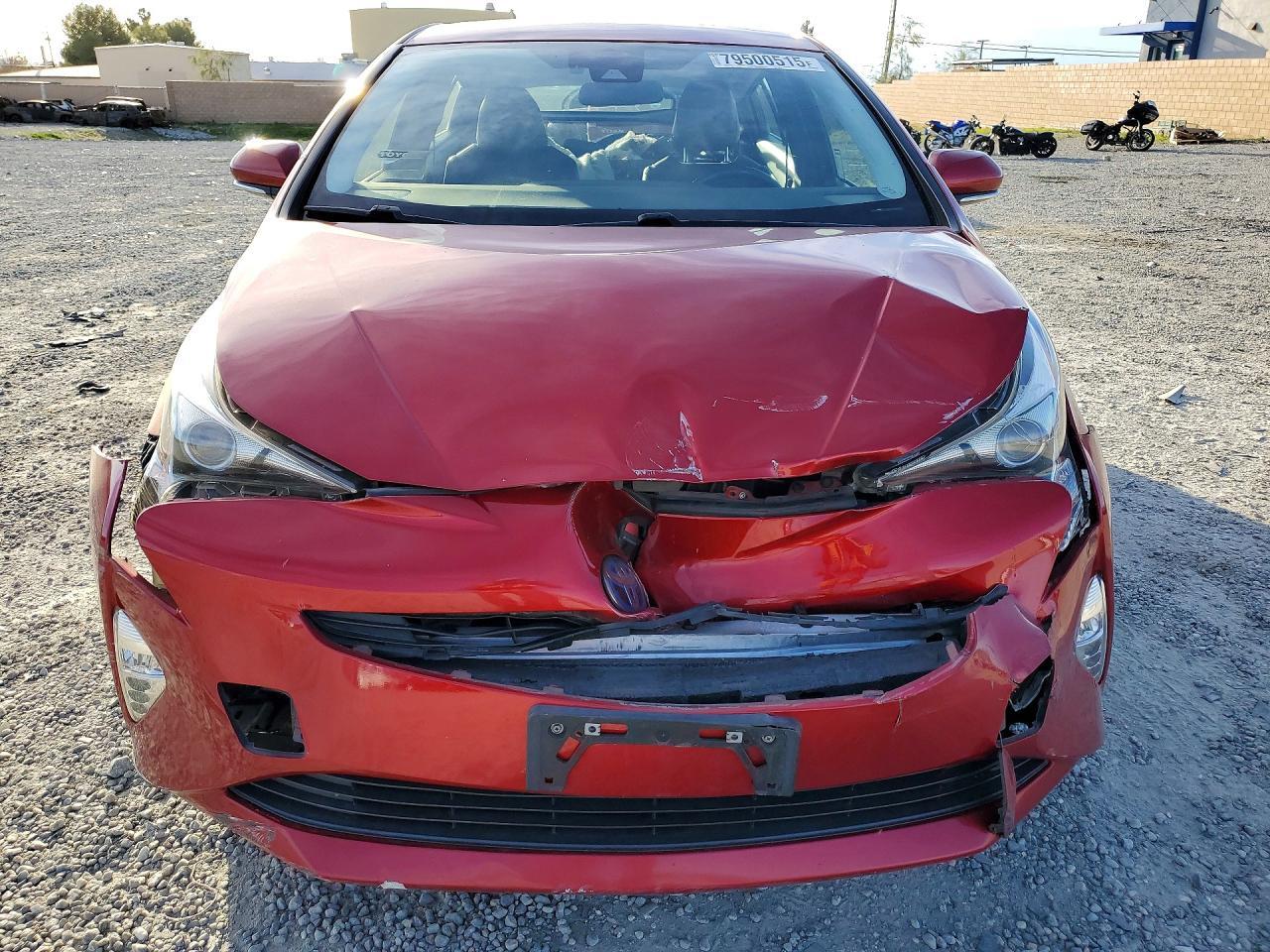 2017 TOYOTA PRIUS