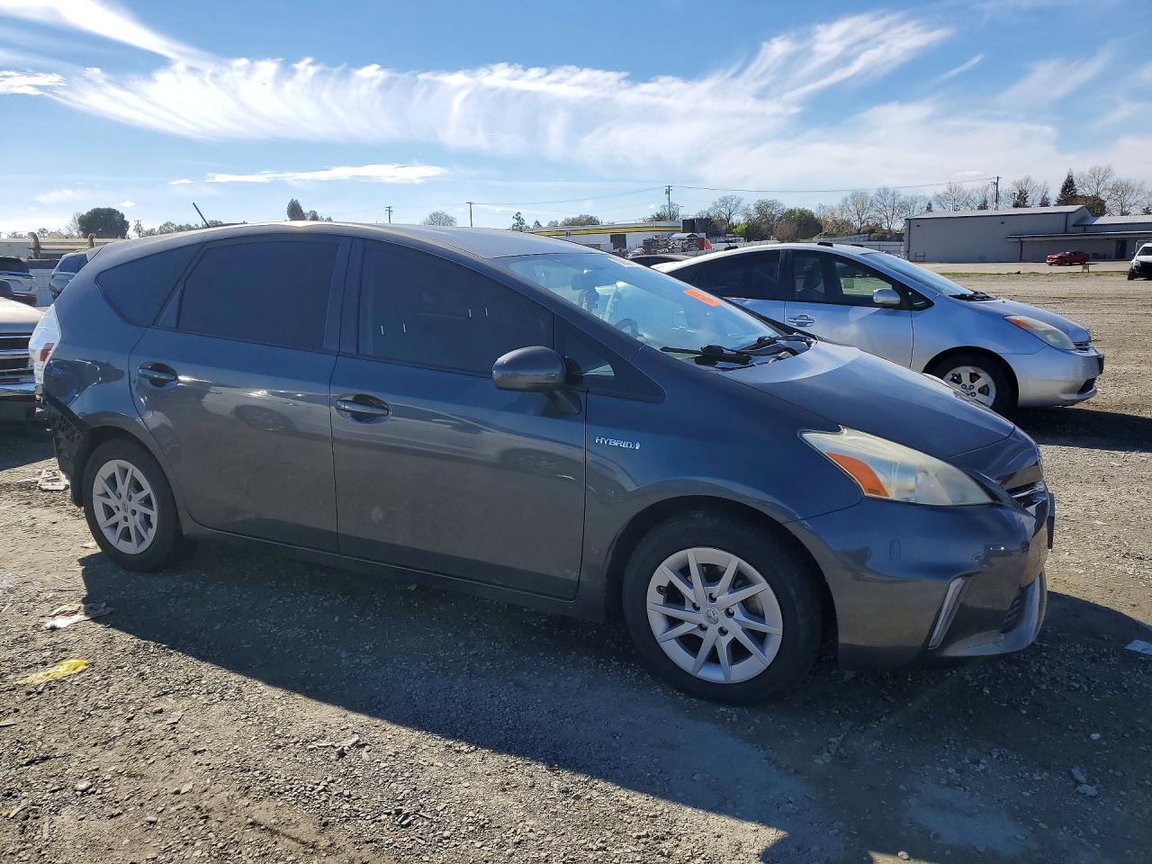 2014 TOYOTA PRIUS V