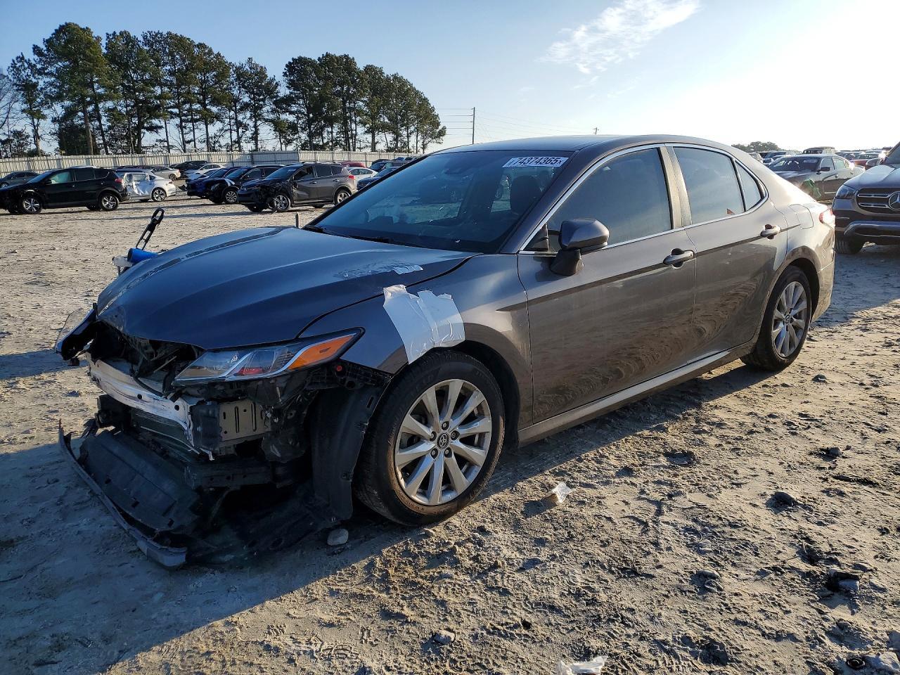 2019 TOYOTA CAMRY